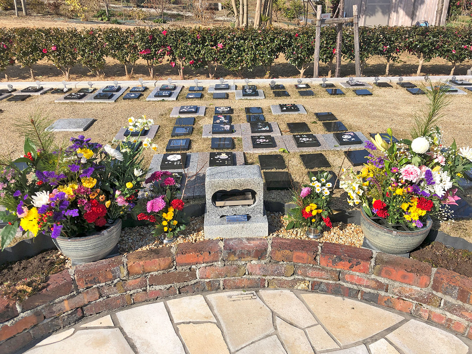 桜葬墓園|景観・正月|有限会社昴